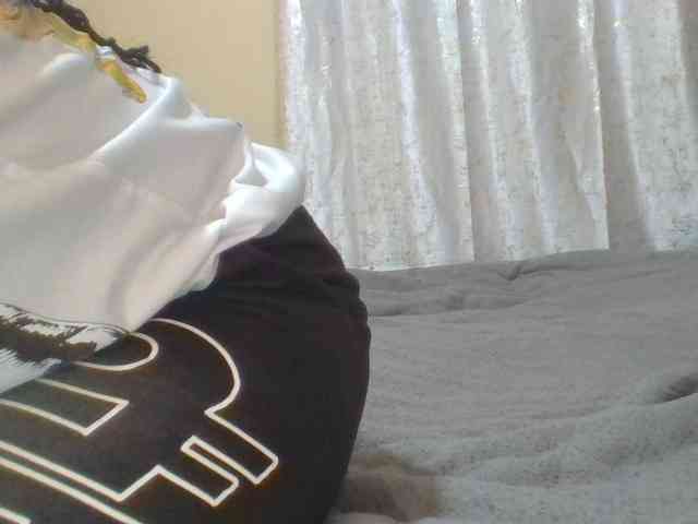 Shantell webcam