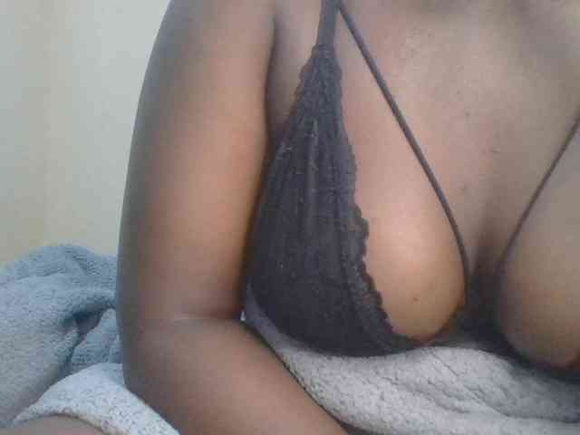 Shantell webcam