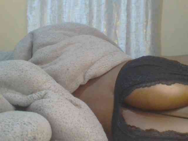 Shantell webcam