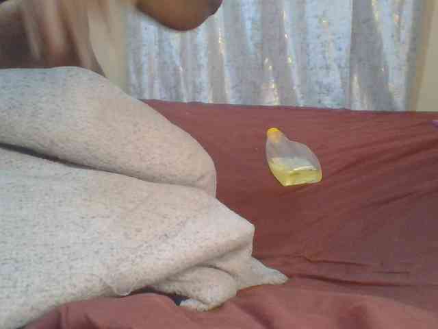 Shantell webcam