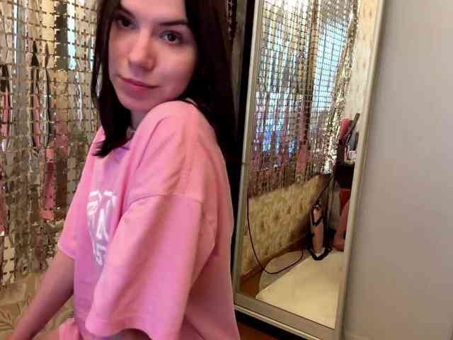 Lolamili webcam
