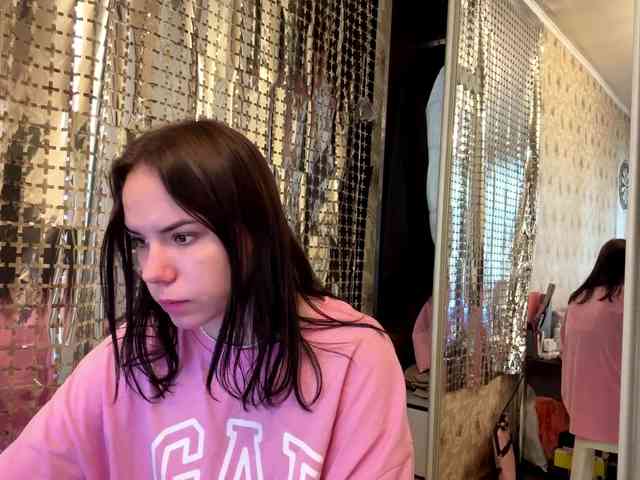 Lolamili webcam