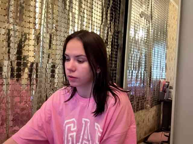 Lolamili webcam
