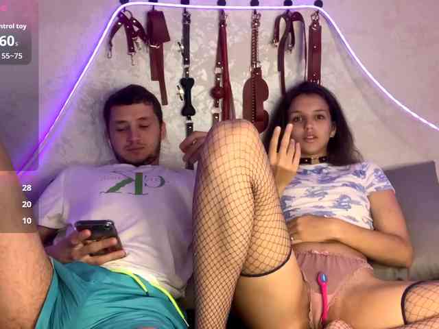 MoonBabyCouple Sex Cam Show