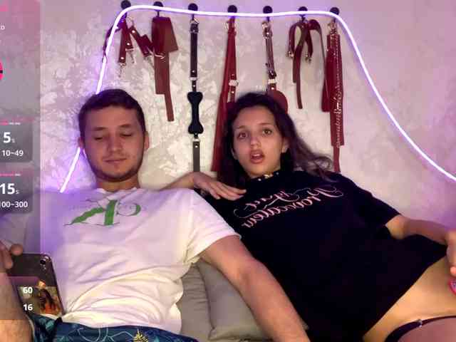 MoonBabyCouple Sex Cam Show