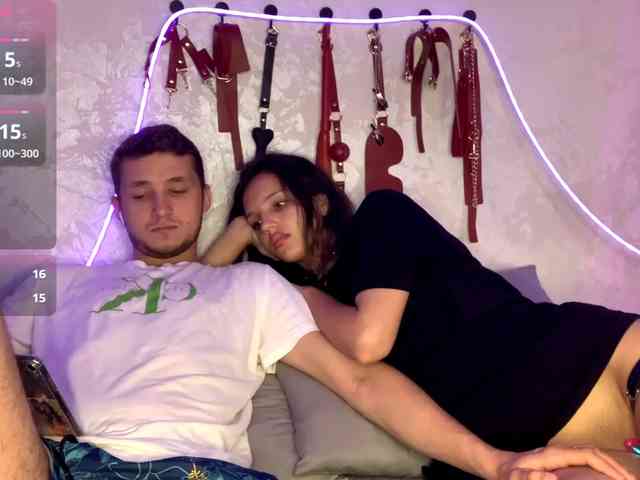 MoonBabyCouple Sex Cam Show