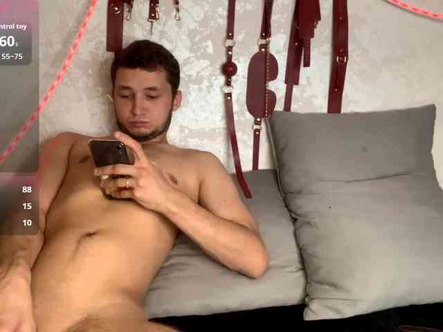 MoonBabyCouple Sex Cam Show