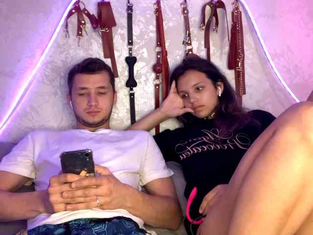 MoonBabyCouple Sex Cam Show