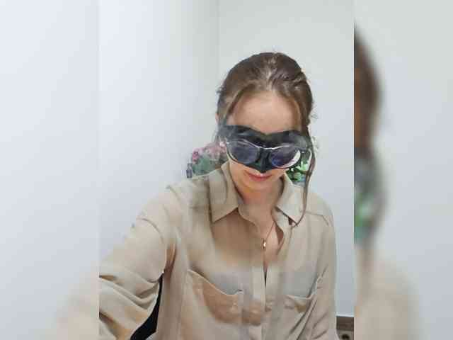 CrazyPrincess webcam