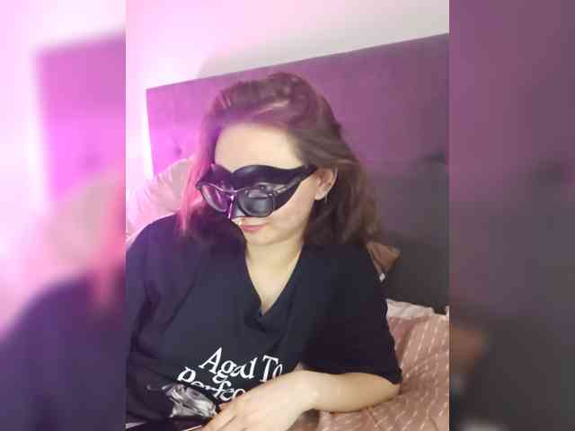 CrazyPrincess webcam