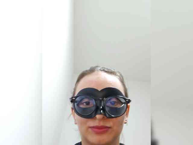 CrazyPrincess webcam
