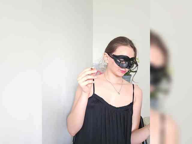 CrazyPrincess webcam