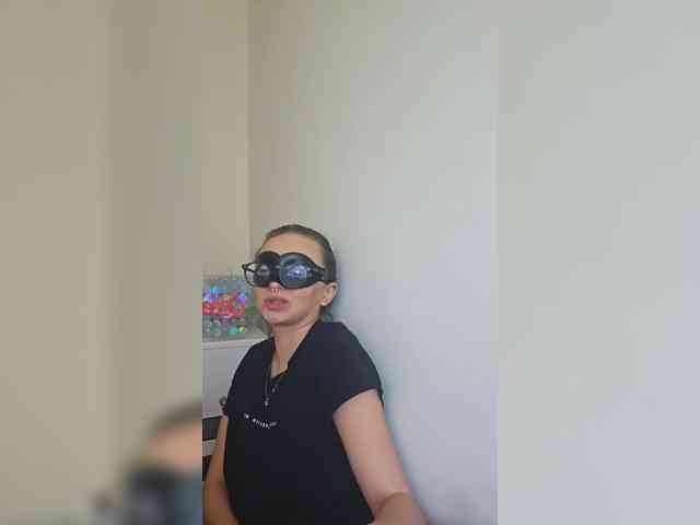 Model: CrazyPrincess
