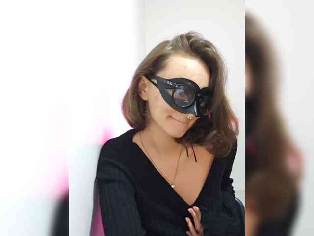 CrazyPrincess webcam