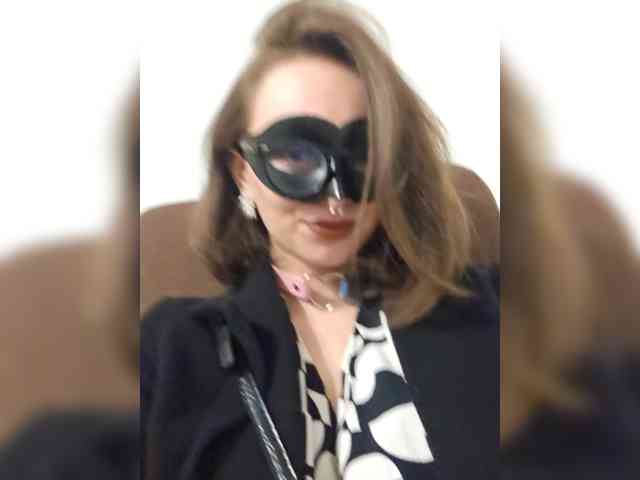 Model: CrazyPrincess