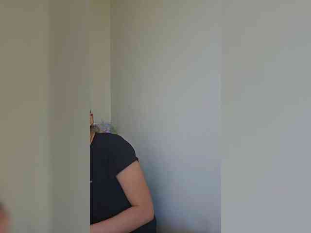 CrazyPrincess webcam