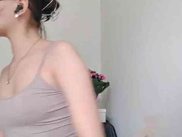 CrazyPrincess webcam