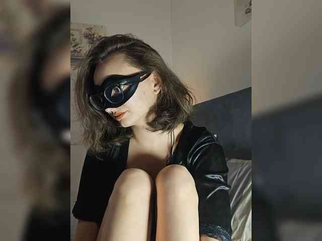 CrazyPrincess webcam