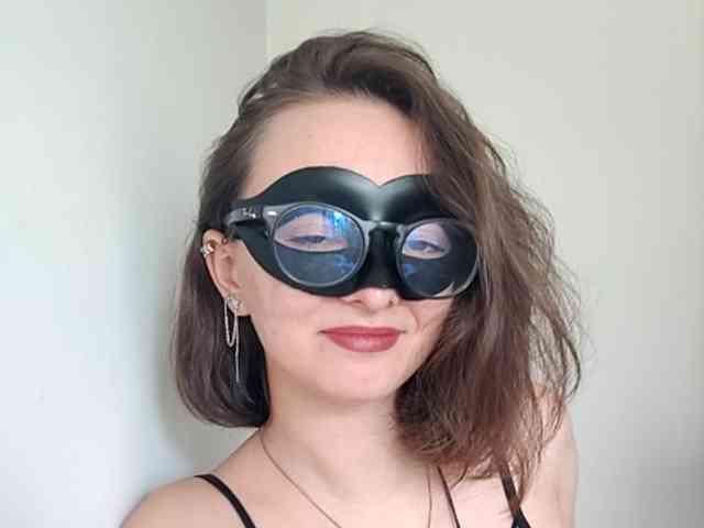 CrazyPrincess webcam