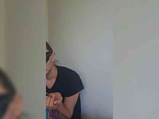 CrazyPrincess webcam