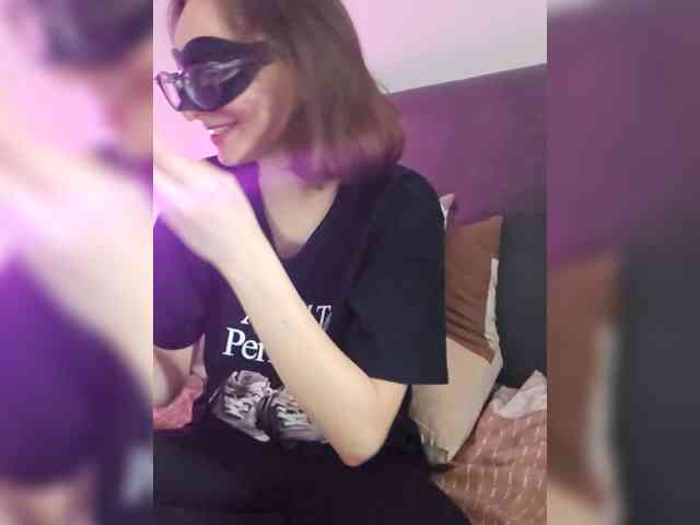 CrazyPrincess webcam