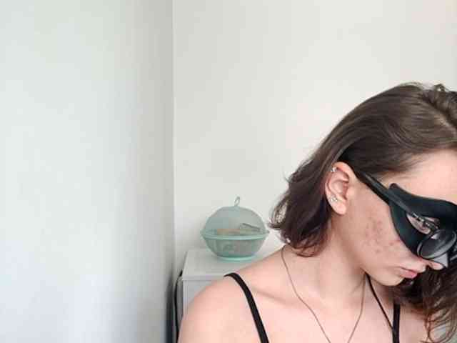 CrazyPrincess webcam