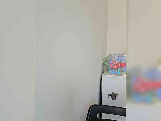CrazyPrincess webcam