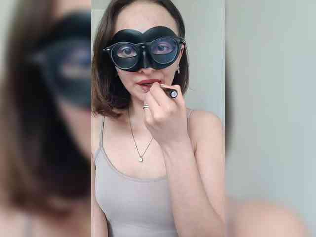 CrazyPrincess webcam