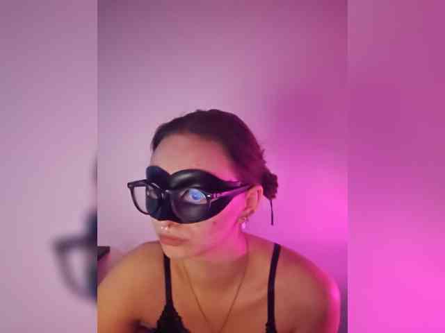 CrazyPrincess webcam
