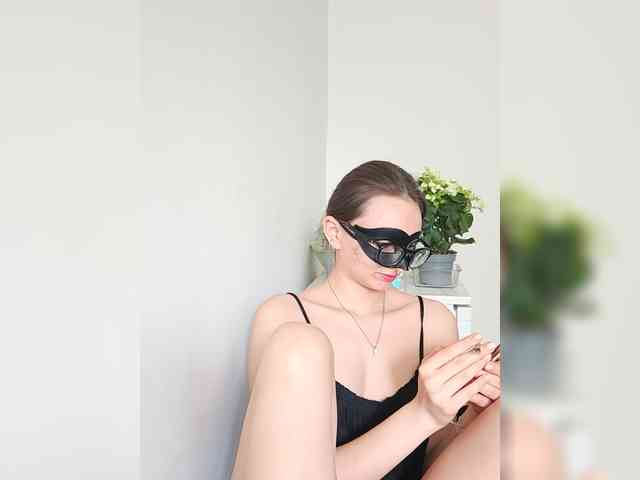 CrazyPrincess webcam