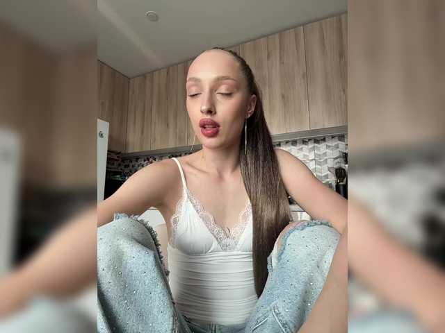 milaluxury live sex show