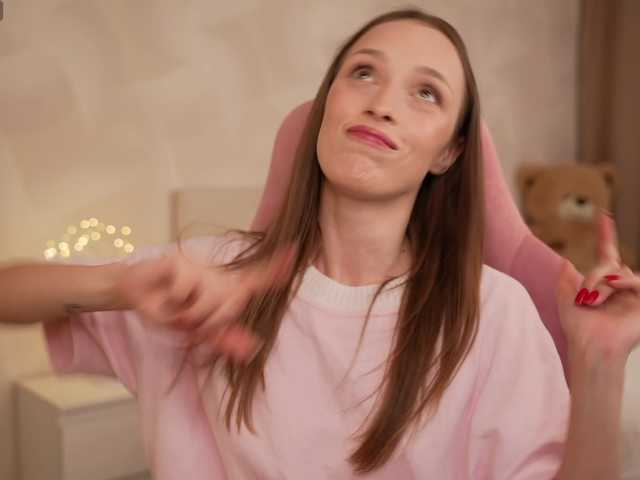 MilaLuxury live cam on BongaCams