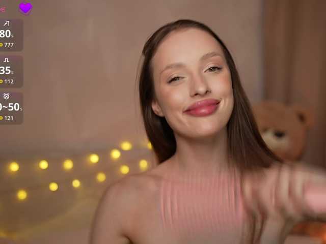 MilaLuxury live cam on BongaCams