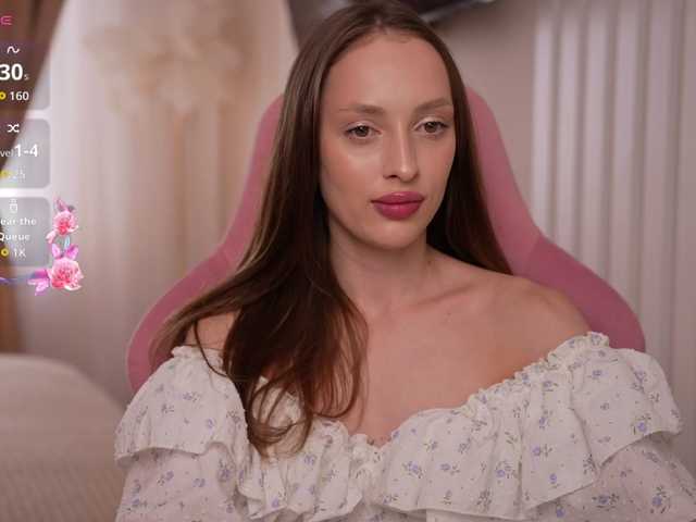 MilaLuxury live cam on BongaCams