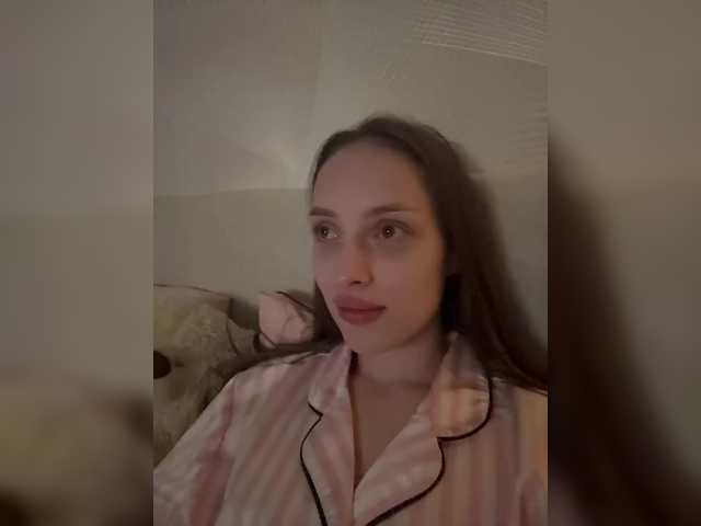 MilaLuxury live cam on BongaCams