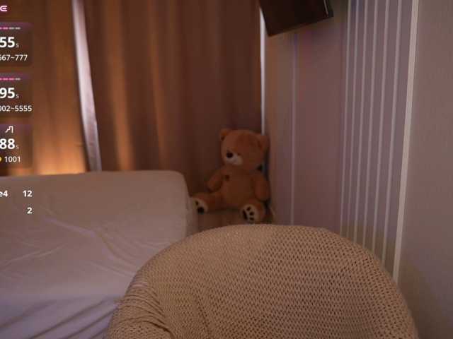 Tvoya-malyshka live cam on BongaCams