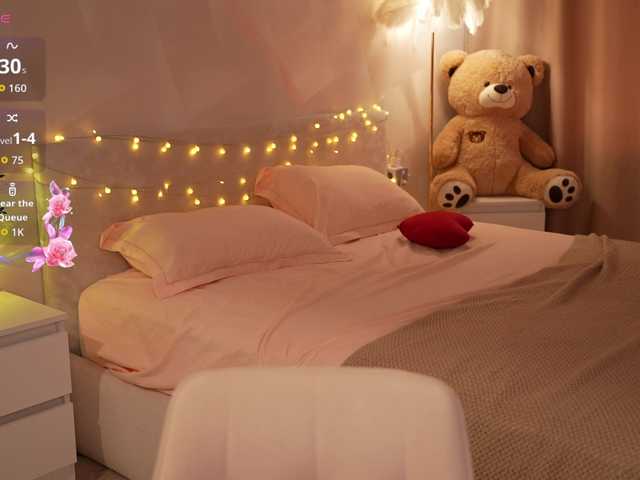 Tvoya-malyshka live cam on BongaCams