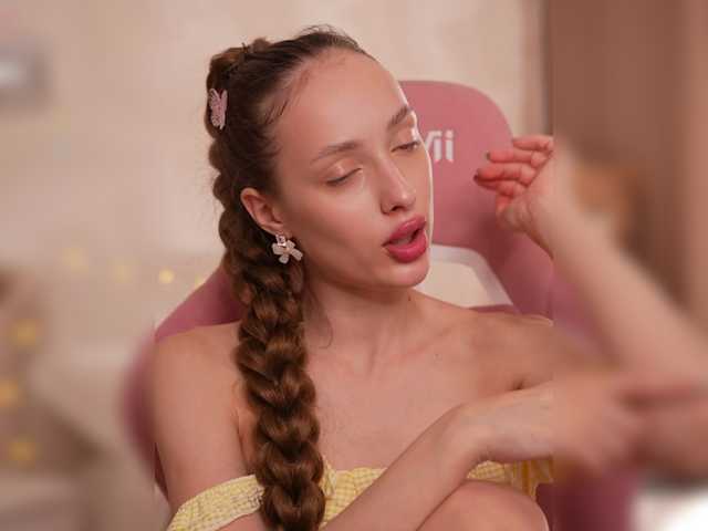 Tvoya-malyshka Canlı Cam: BongaCams