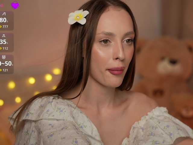 MilaLuxury live cam on BongaCams