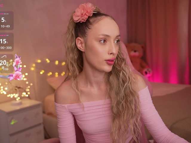 Tvoya-malyshka live cam on BongaCams