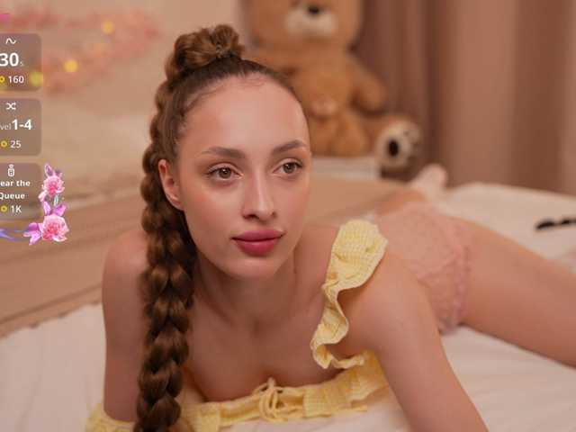 Tvoya-malyshka live webcam show