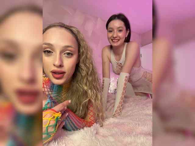 MilaLuxury webcam