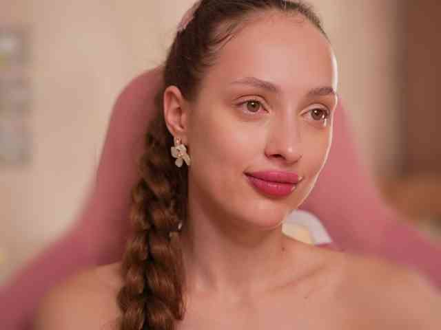 Mila_Milasheva webcam