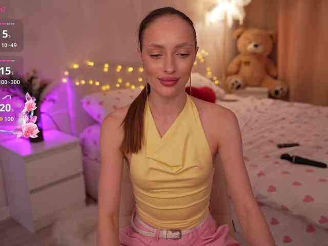 MilaLuxe webcam