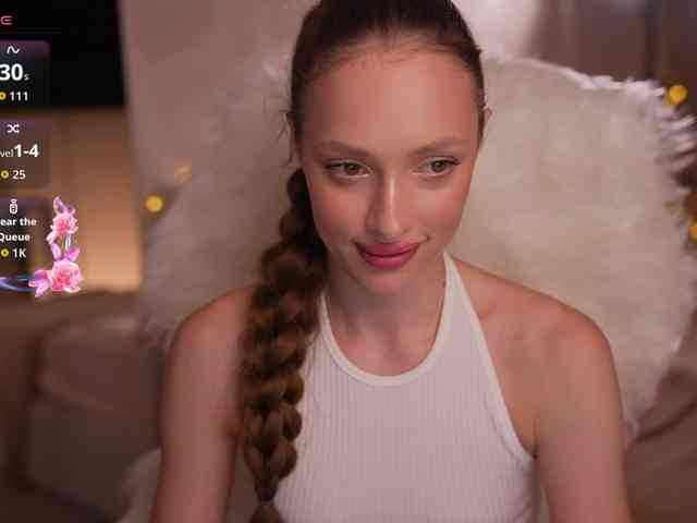 BabyMilka webcam