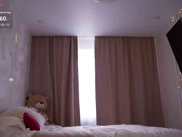 Tvoya_malyshka webcam