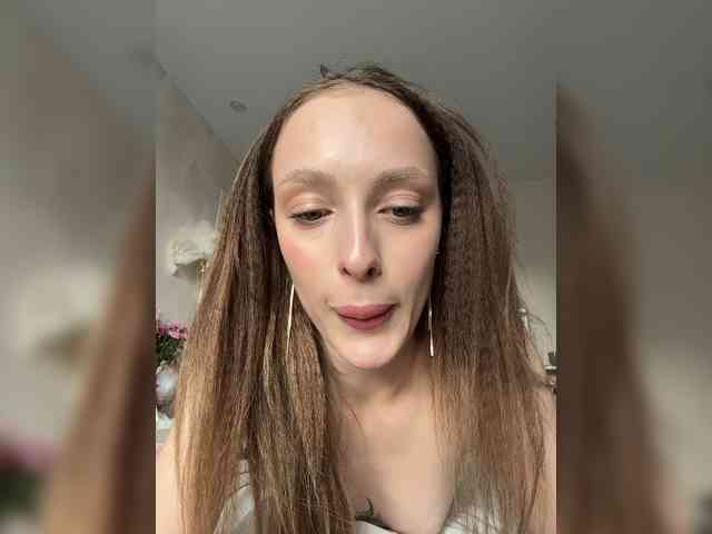 Tvoya_malyshka webcam
