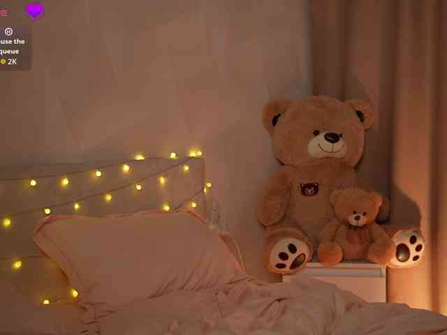 MilaLuxury Sex Cam Show