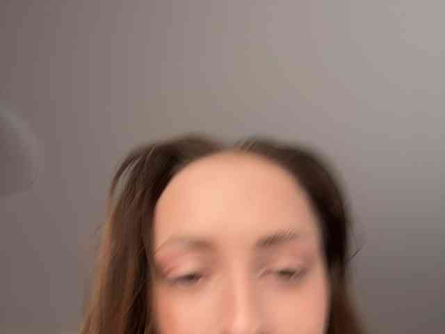 MilaLuxury webcam