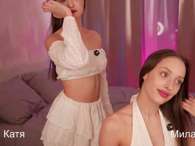MilaLuxury webcam
